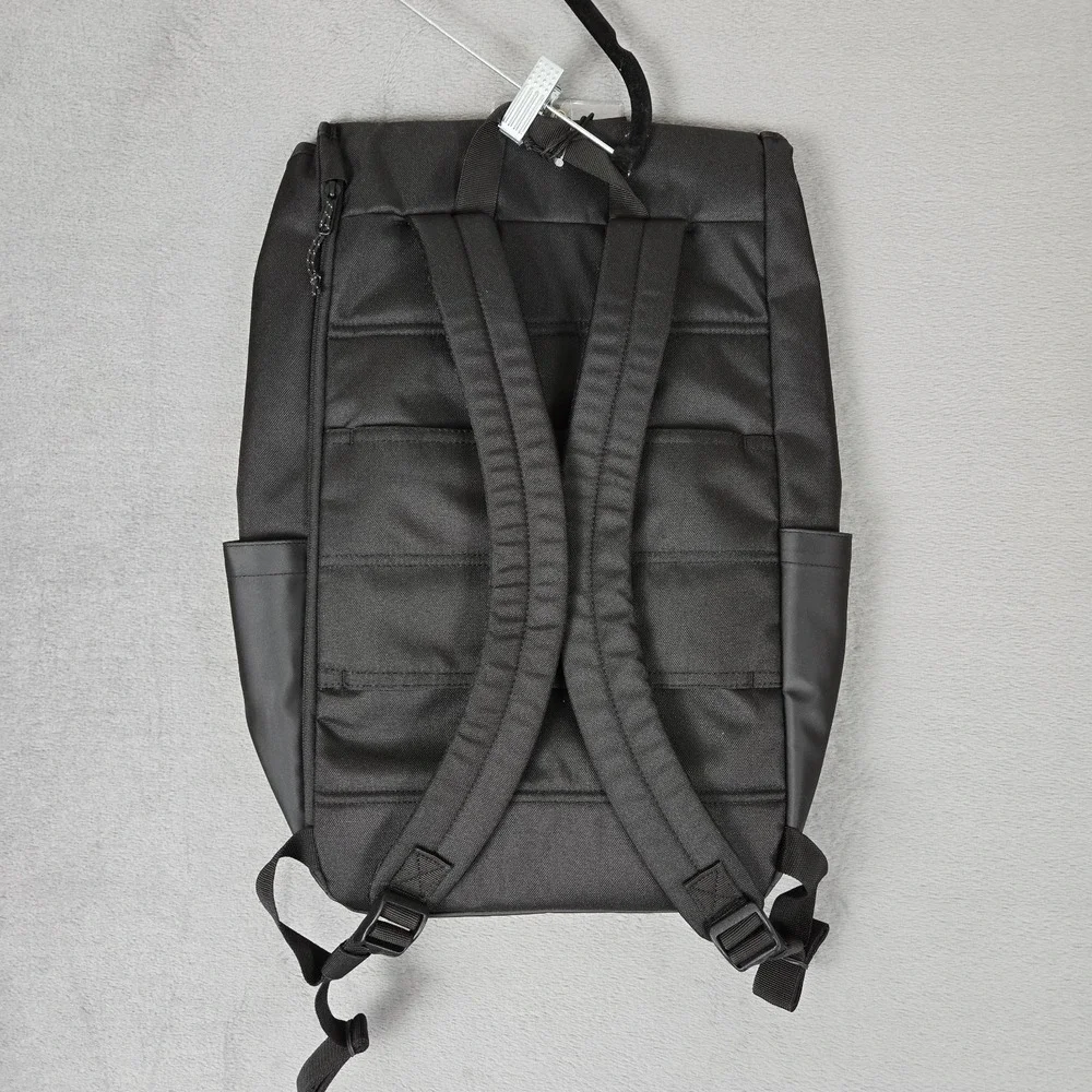 Timbuk2 City Compass Flap Backpack‎ Black Nylon Hiker Day Pack NWT